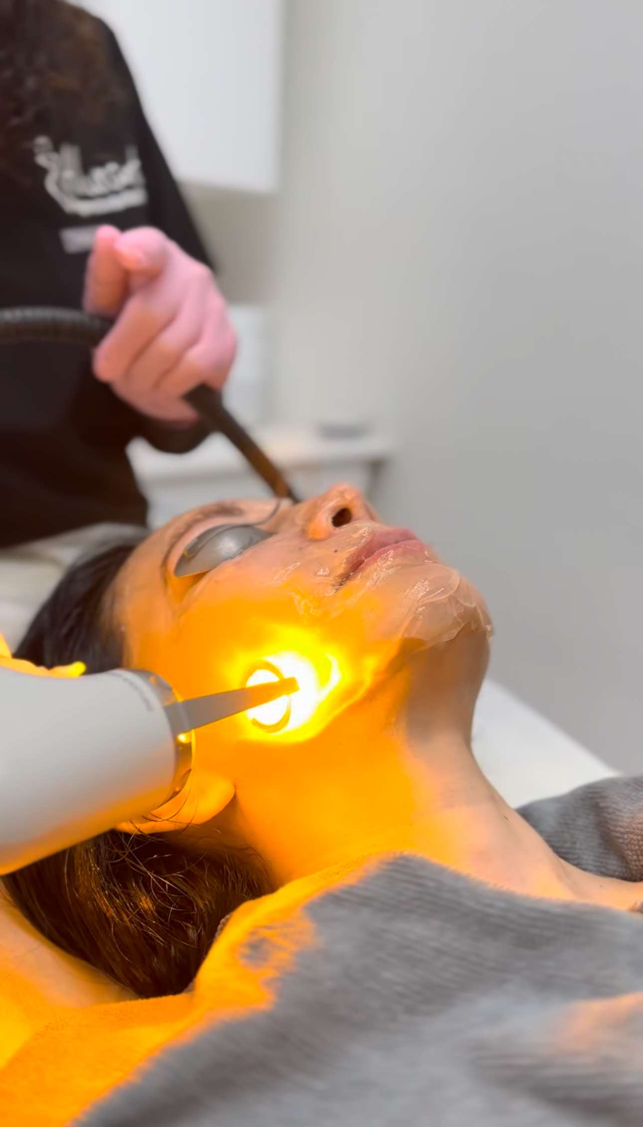 Facial treatment for skin tightening and wrinkle reduction in San Diego