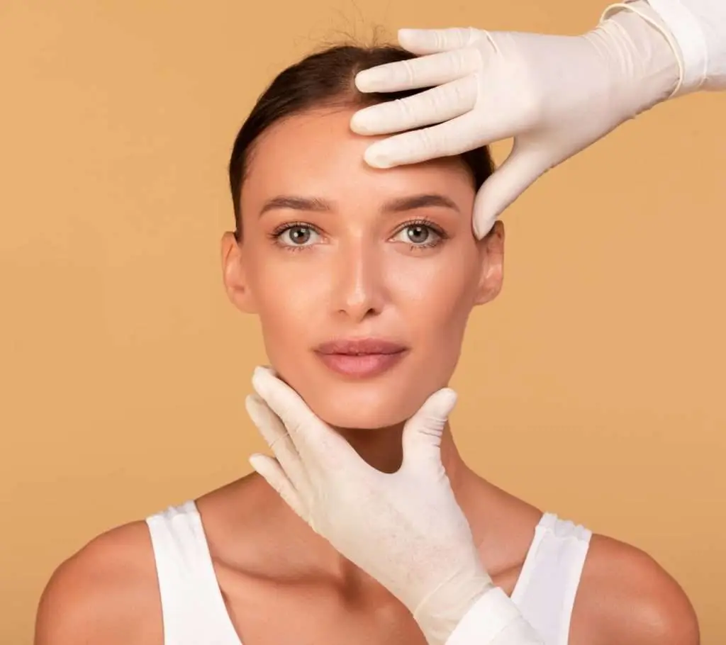 Before and after facial balancing with fillers showing natural facial harmony and balanced facial proportions.