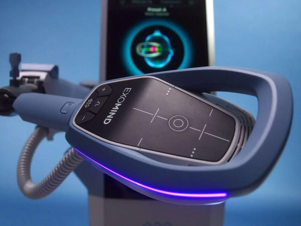 Exomind device used for brain therapy with Exomind pricing at Allurant Medical Spa